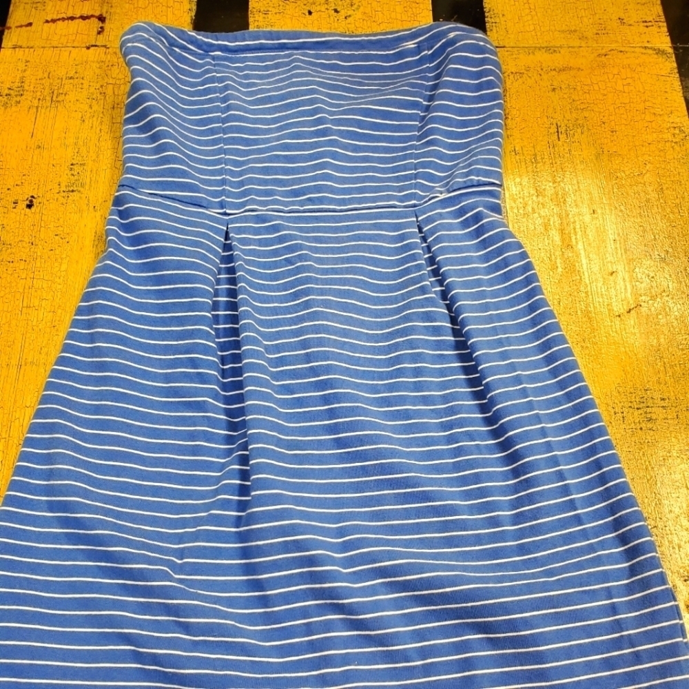 👸👗 Old Navy Strapless Striped Dress size Small